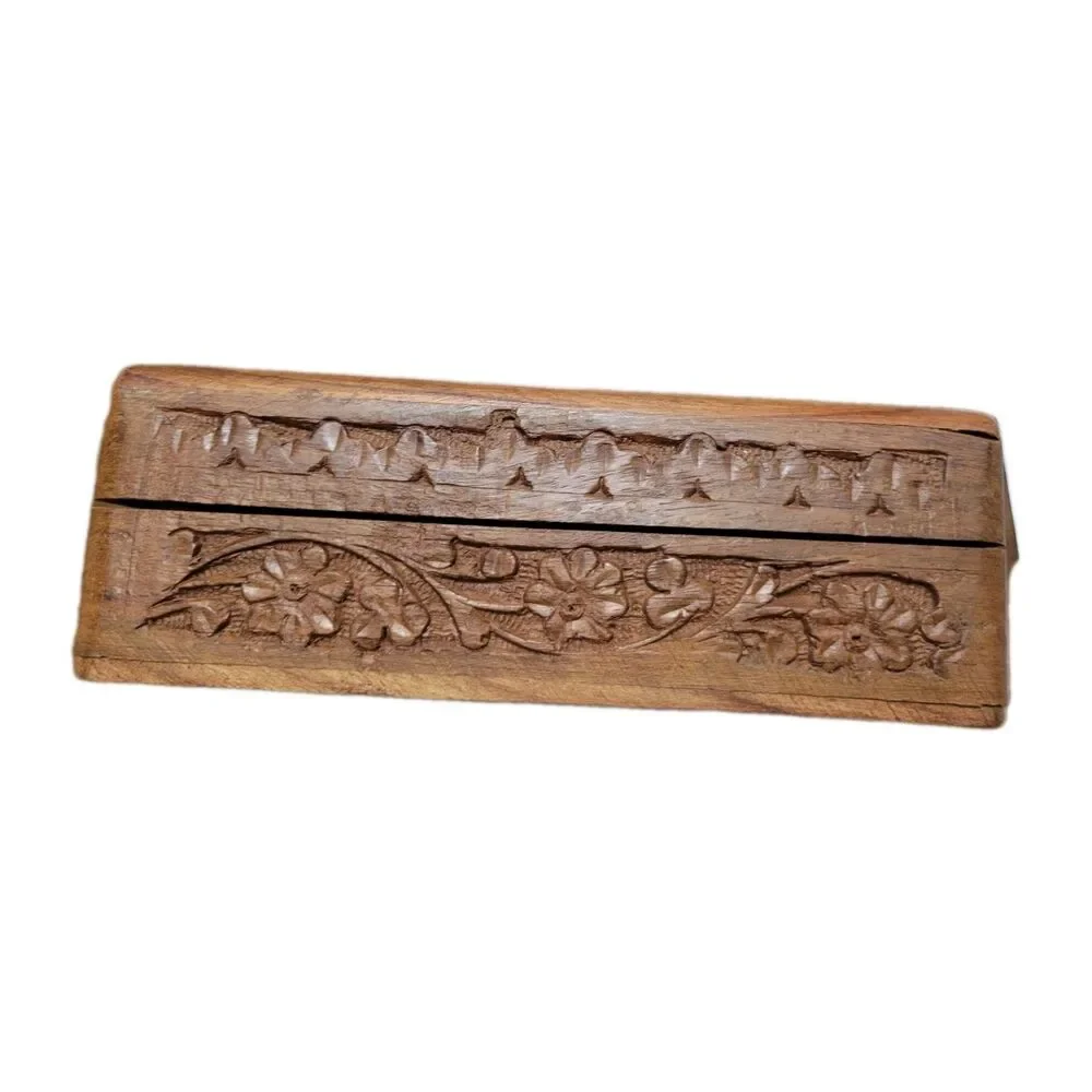 VTG PIER 1 IMPORTS HAND CARVED WOOD Jewelry Trinket Box Blue interior 5x7 Y2K